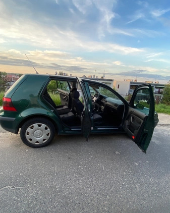 Volkswagen Golf cena 3500 przebieg: 242340, rok produkcji 2000 z Lubsko małe 37